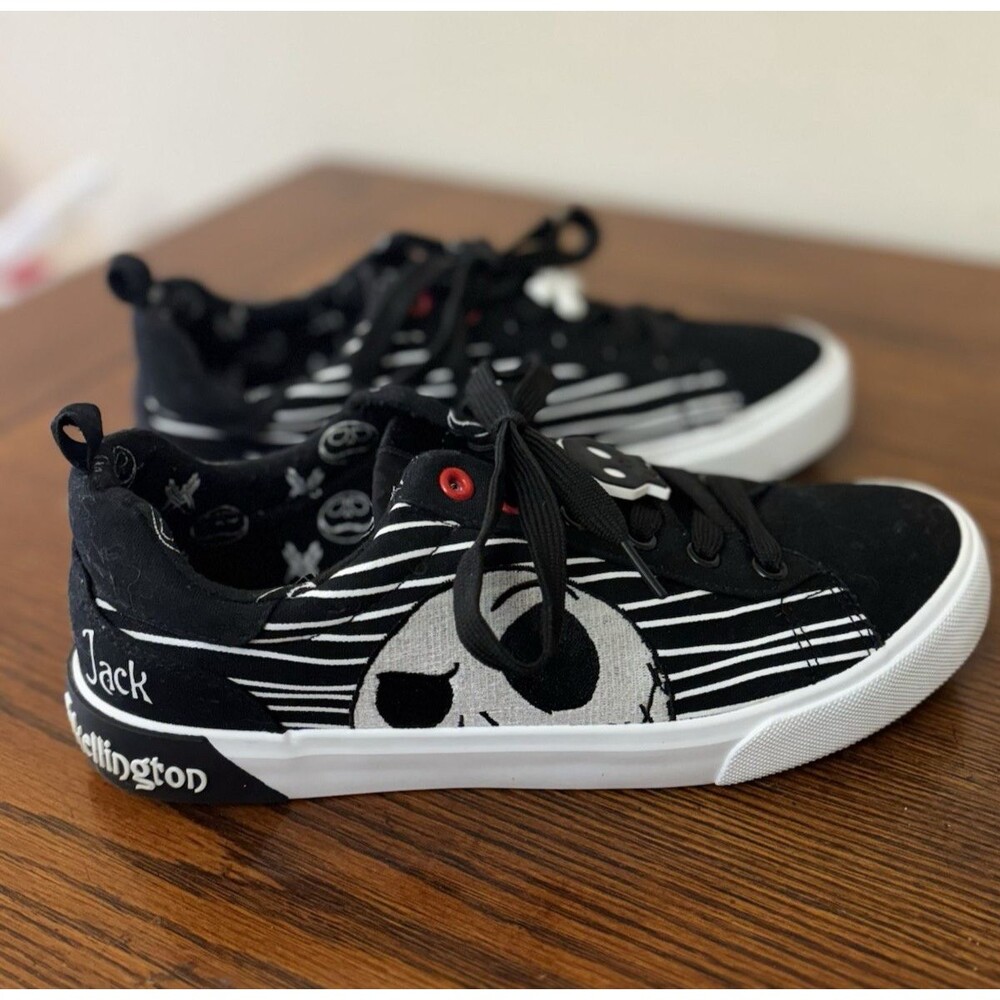 Nightmare Before Christmas Jack Skellington Men's Low Top Sneakers Size 8 MINT